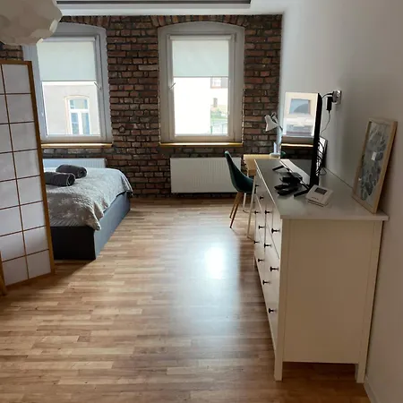 Pogodny Apartment *