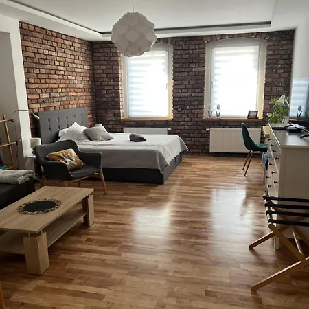 Pogodny Apartament *
